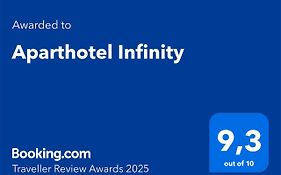 Aparthotel Infinity